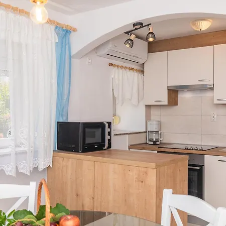 Mirna Luka Ferienhaus