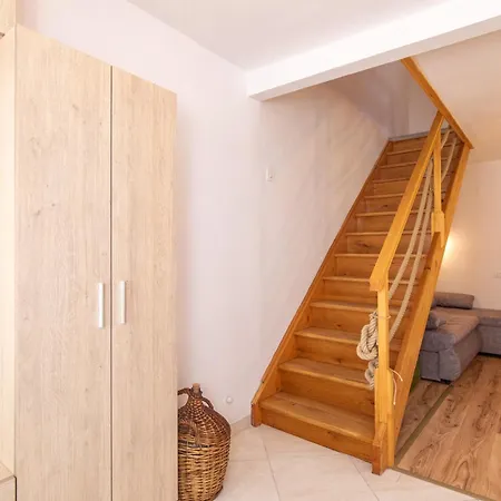Mirna Luka Holiday home